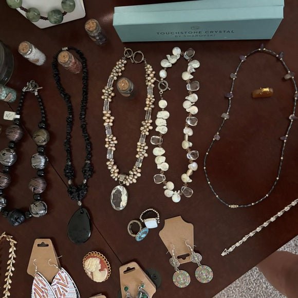 On Sale Jewellery - Zameel's Clothing & Apparel